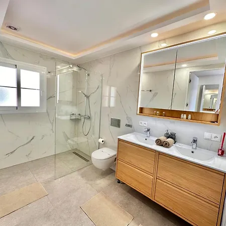 Apartment Sunset 6 & Heated Pool Los Cristianos (Tenerife)