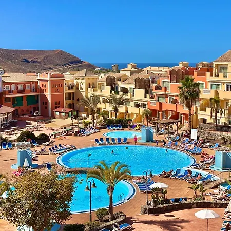 Sunset 6 & Heated Pool Apartment Los Cristianos (Tenerife)